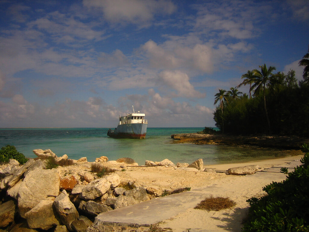 Andros Town :  Andros Town :