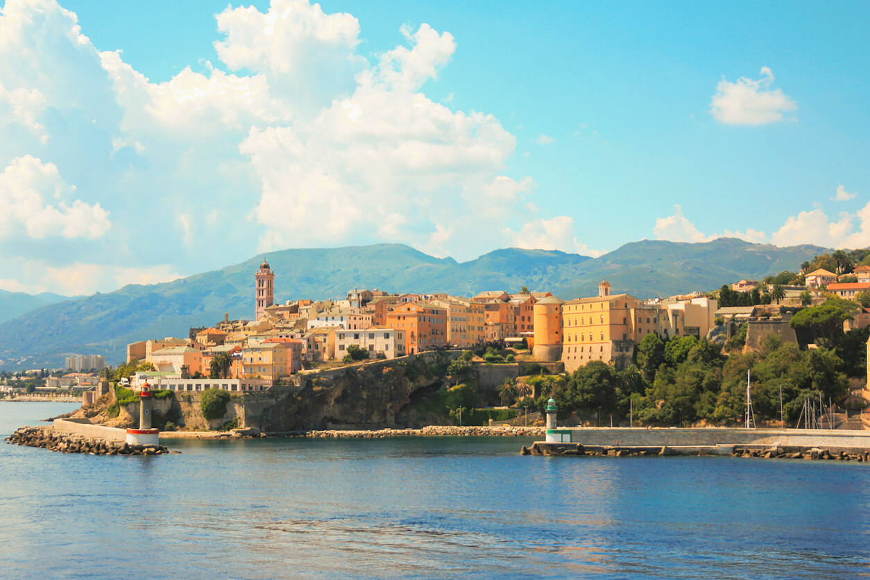 Korsika: Vieux port de Bastia, Corse Korsika: Vieux port de Bastia, Corse