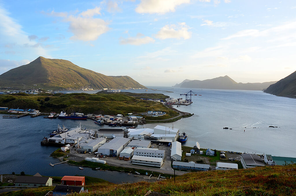 Dutch Harbor :  Dutch Harbor :