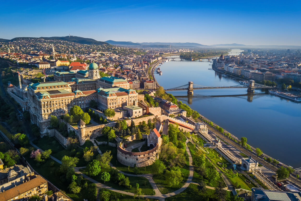 Wetter in Ungarn im April 2024 Klima und Temperatur im April Wohin