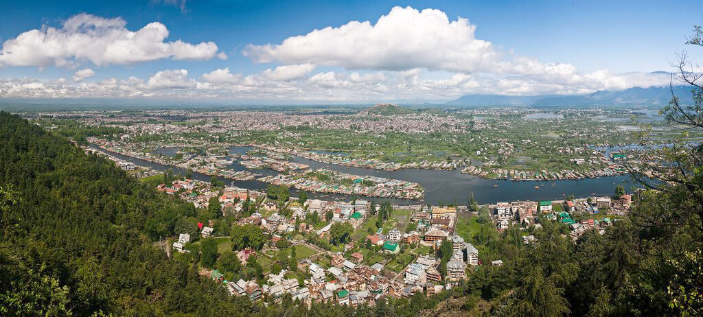 Srinagar :  Srinagar :