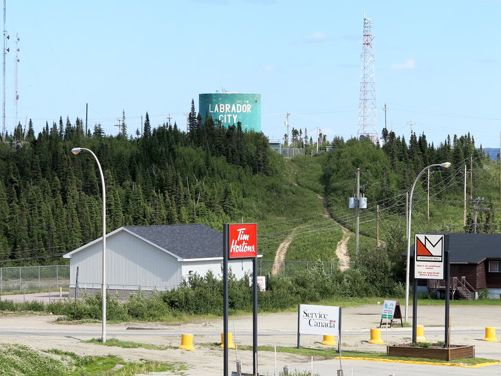 Labrador City : 
