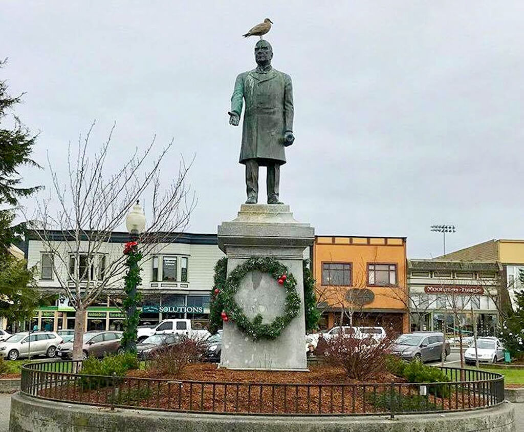 McKinleyville :  McKinleyville :