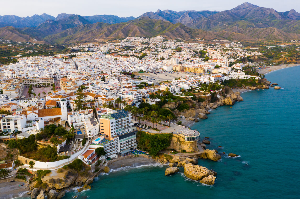 Nerja :  Nerja :