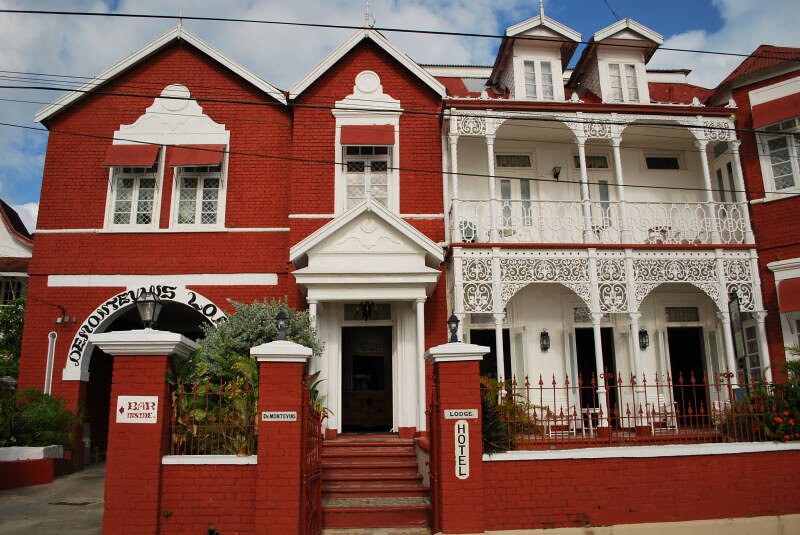 Port Antonio :  Port Antonio :