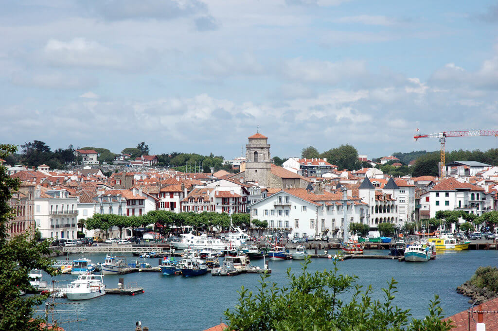 Beste Reisezeit für SaintJeandeLuz Klima und Wetter. 3 Monate zu vermeiden! Beste Reisezeit für SaintJeandeLuz Klima und Wetter. 3 Monate zu vermeiden!