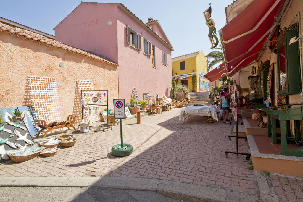 Beste Reisezeit für San Teodoro Klima und Wetter. 4 Monate Zu