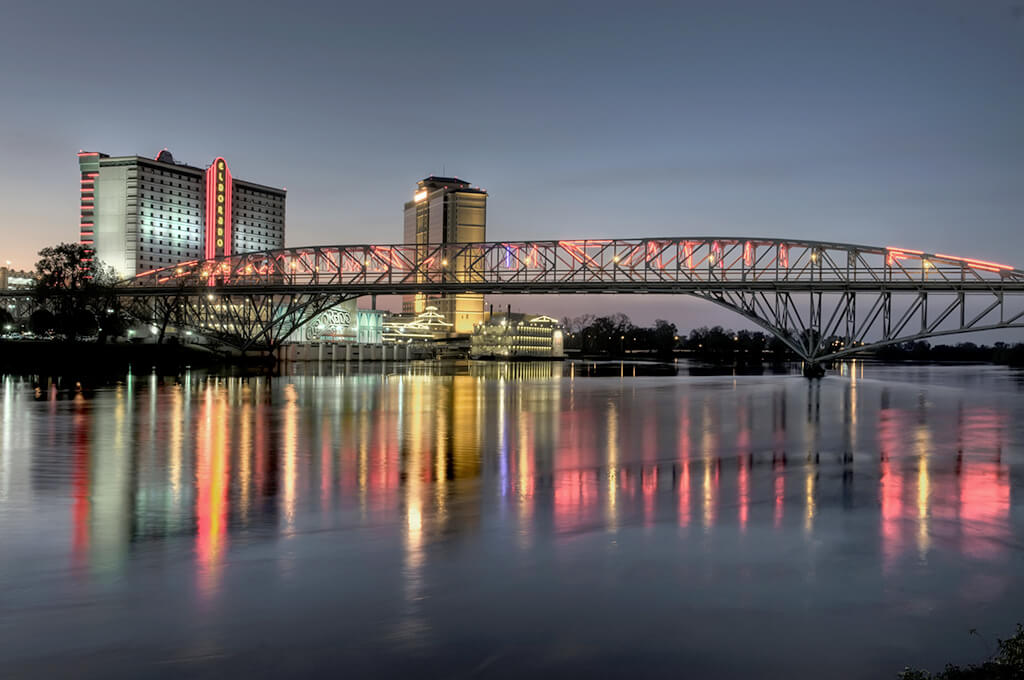 Shreveport :  Shreveport :