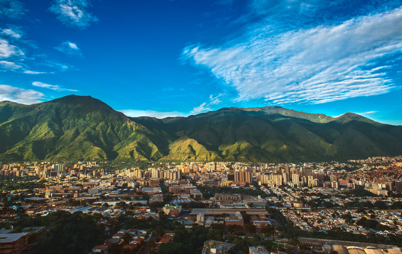 Venezuela: Vue sur Caracas, la capitale du Venezuela Venezuela: Vue sur Caracas, la capitale du Venezuela